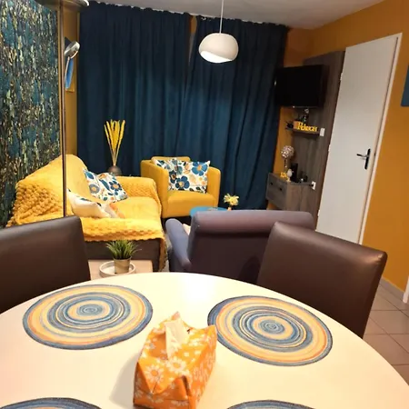 Les Margats - A Deux Pas De La - Terrasse Et Parking Appartement *